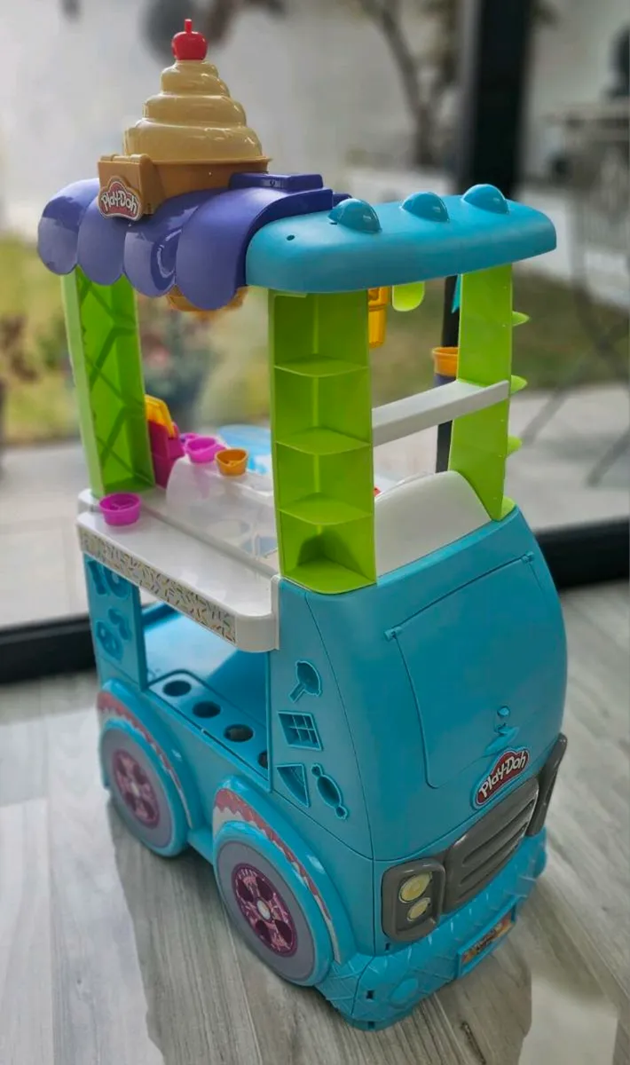 Play-Doh Ice cream van - Image 1