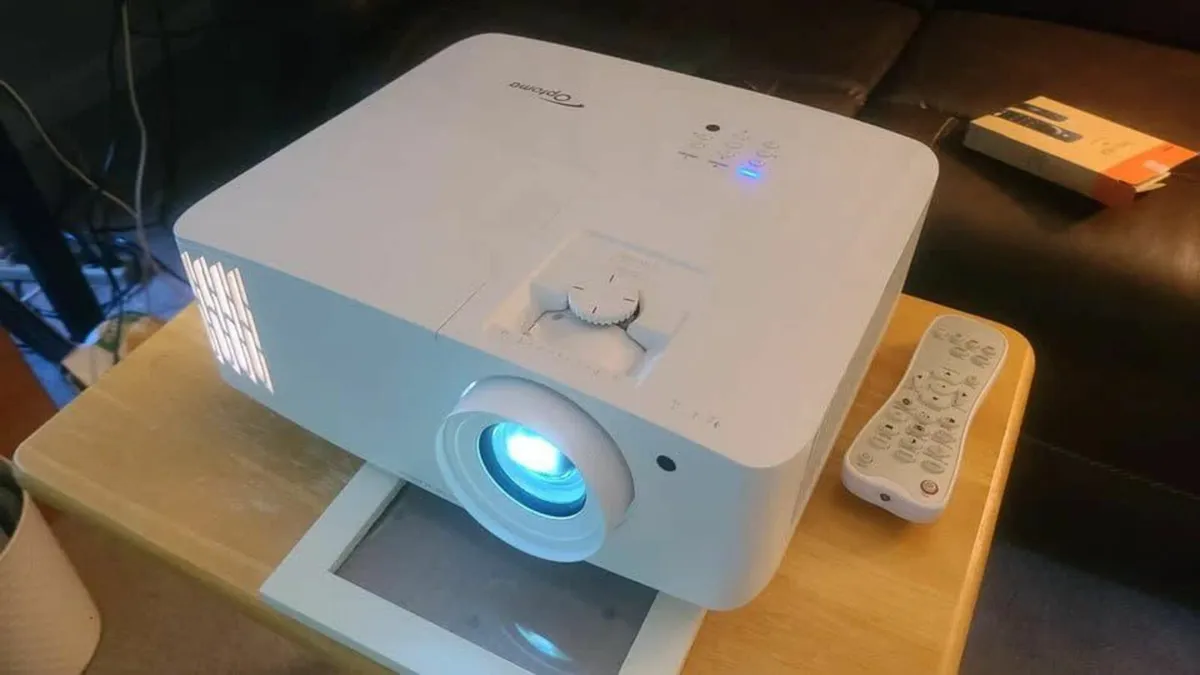 Optoma UHD50X 4K UHD Projector - Image 2