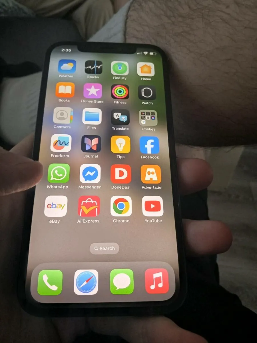 iPhone 12 - Image 2