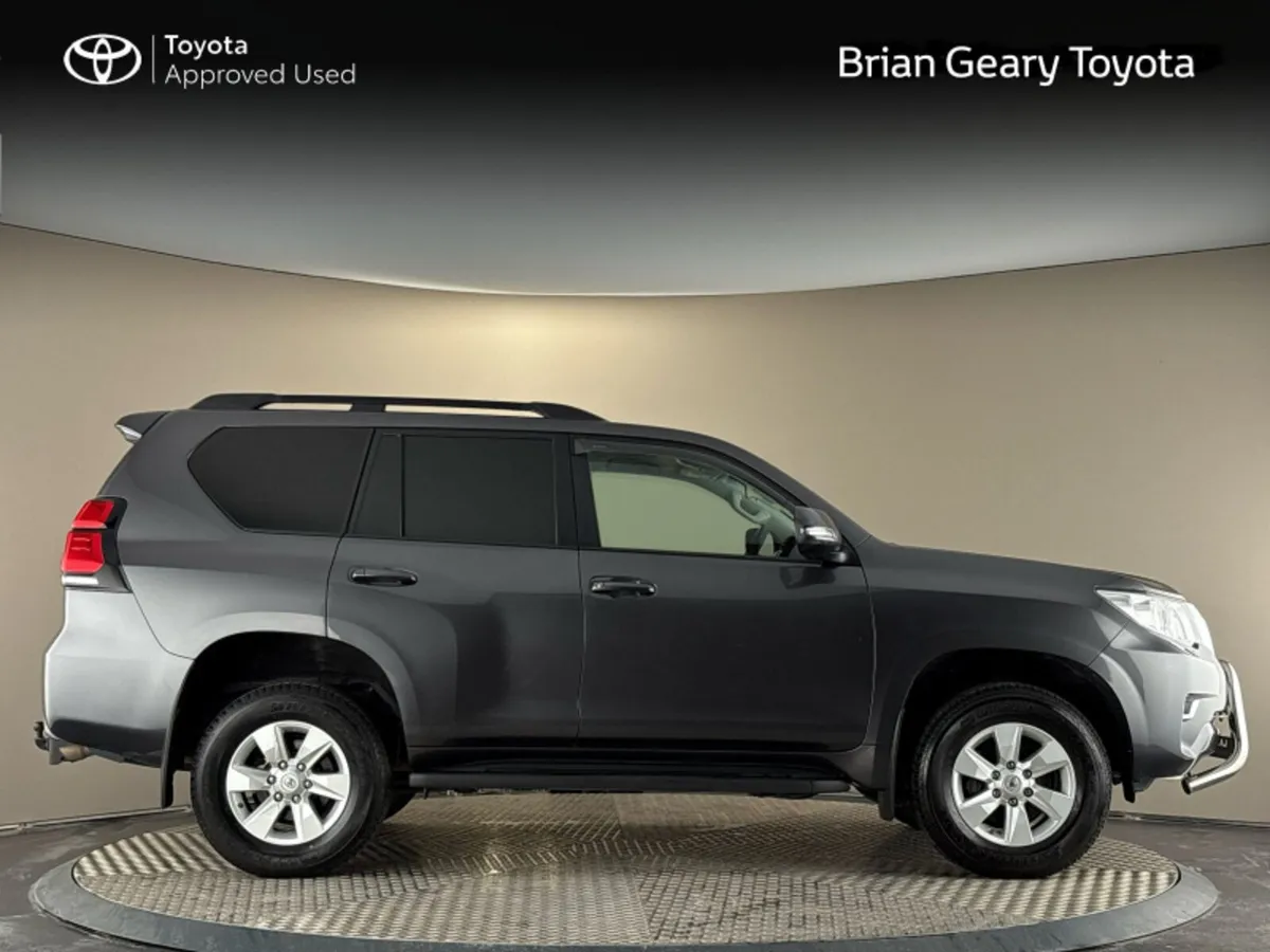 Toyota Land Cruiser LWB COMMERCIAL AUTO - Image 3