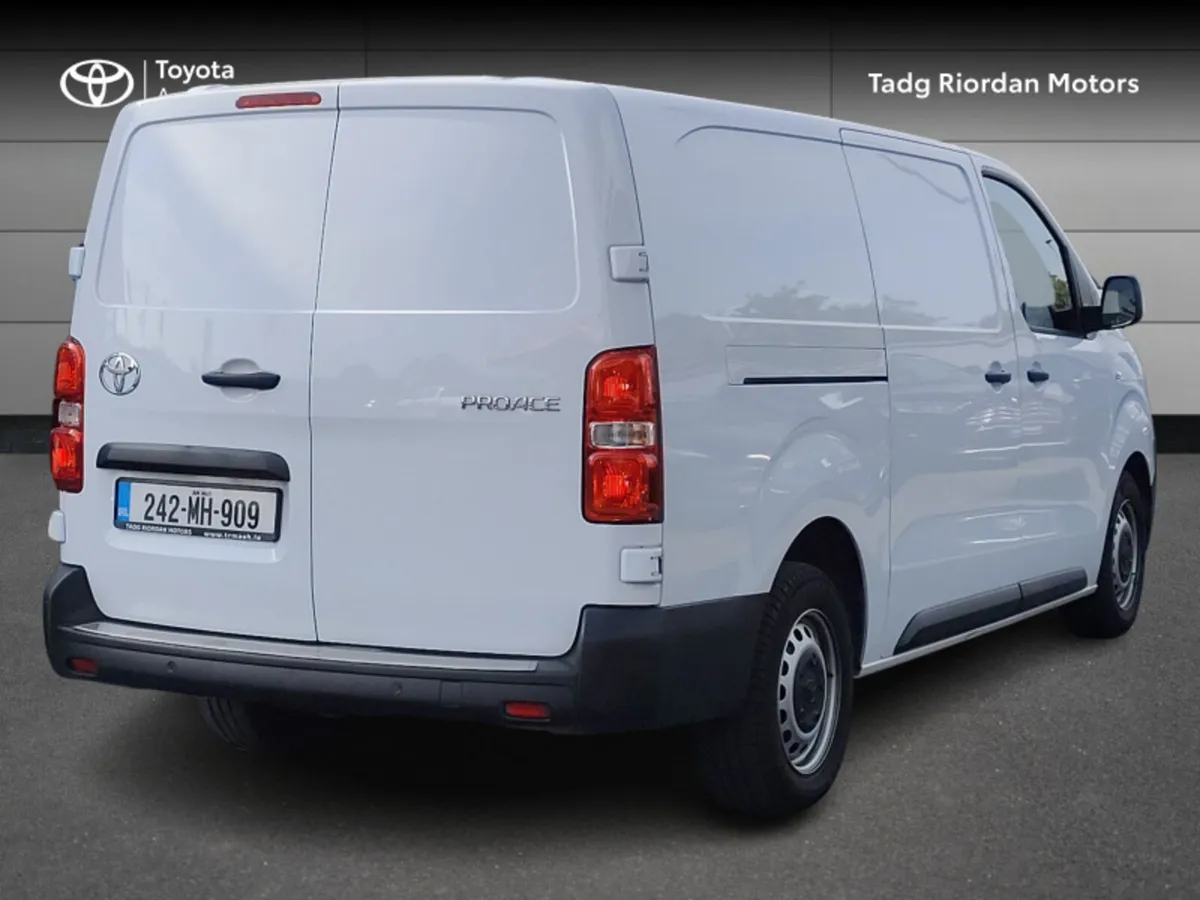 Toyota Proace 2.0(145) GX LWB *PRICE REDUCTION* - Image 2