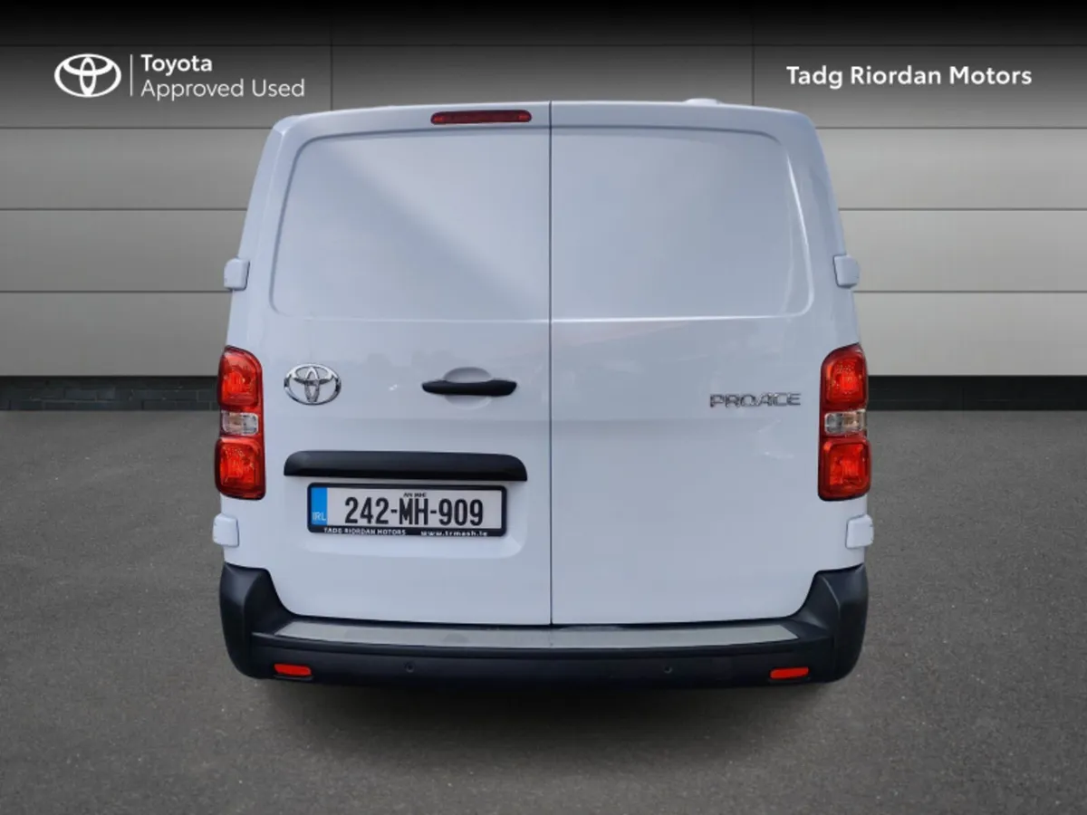 Toyota Proace 2.0(145) GX LWB *PRICE REDUCTION* - Image 4