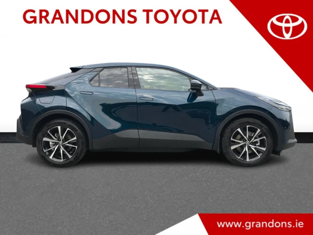 Toyota C-HR PHEV SPORT - GRANDONS - Image 3