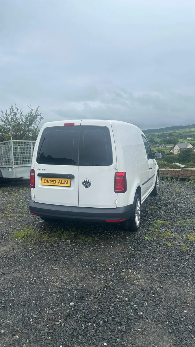 Volkswagen Caddy van - Image 3