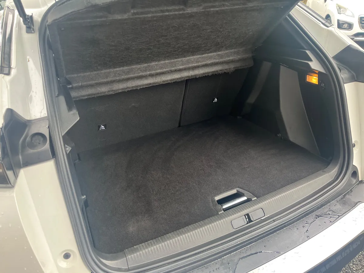 Peugeot 2008 2021 - Image 4