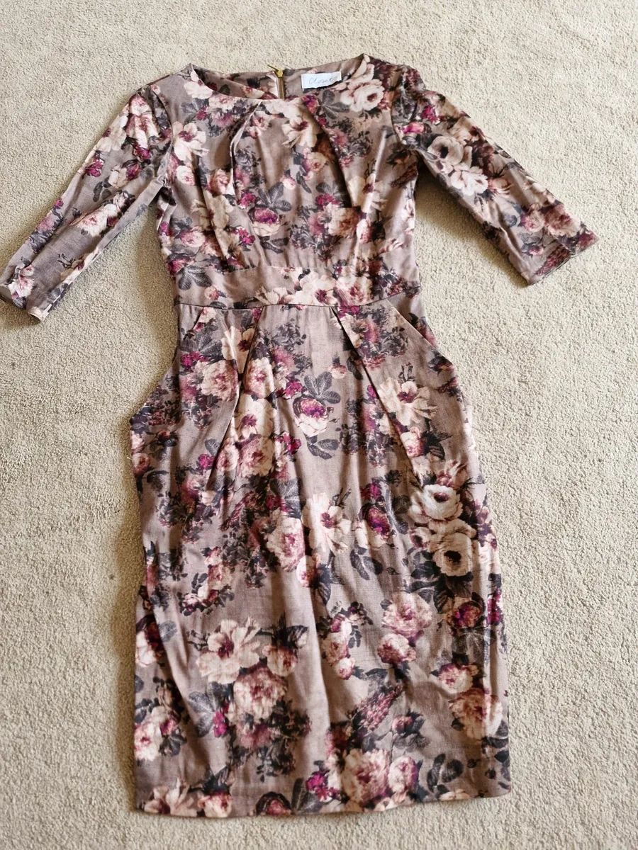 Closet dress size 8 - Image 1