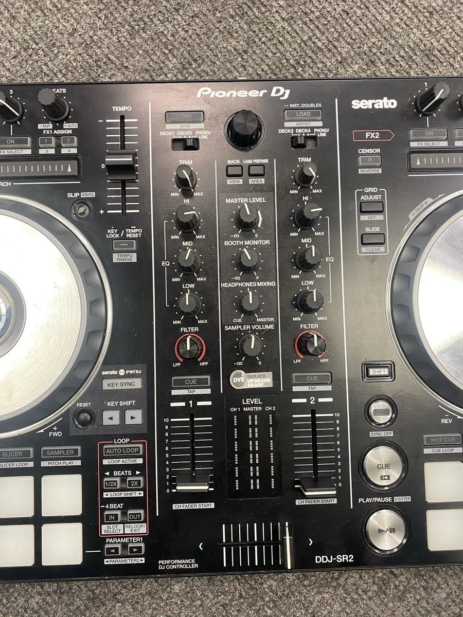 Pioneer DDJ SR2 with Power Supply - Image 3