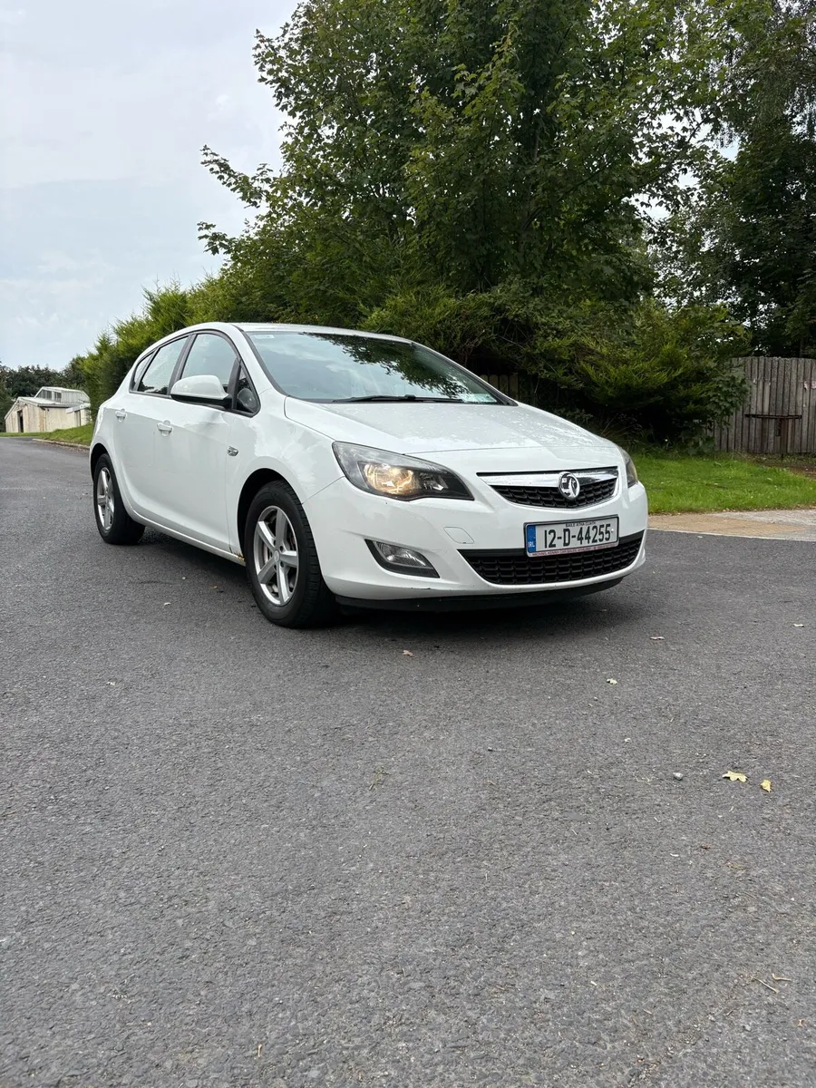 Vauxhall Astra 1.7 CDTI 130 BHP New NCT - Image 1