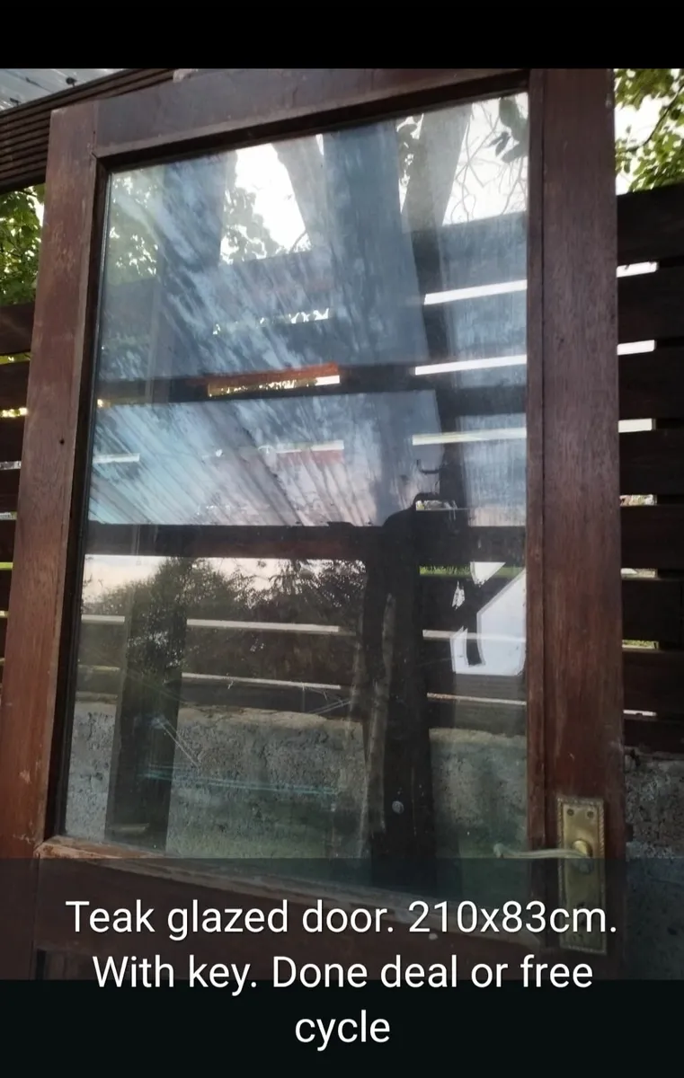 Wooden doors - Image 1