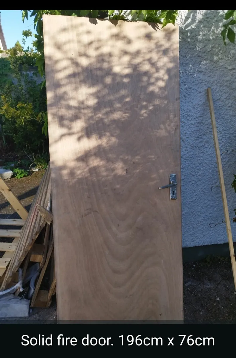 Wooden doors - Image 2