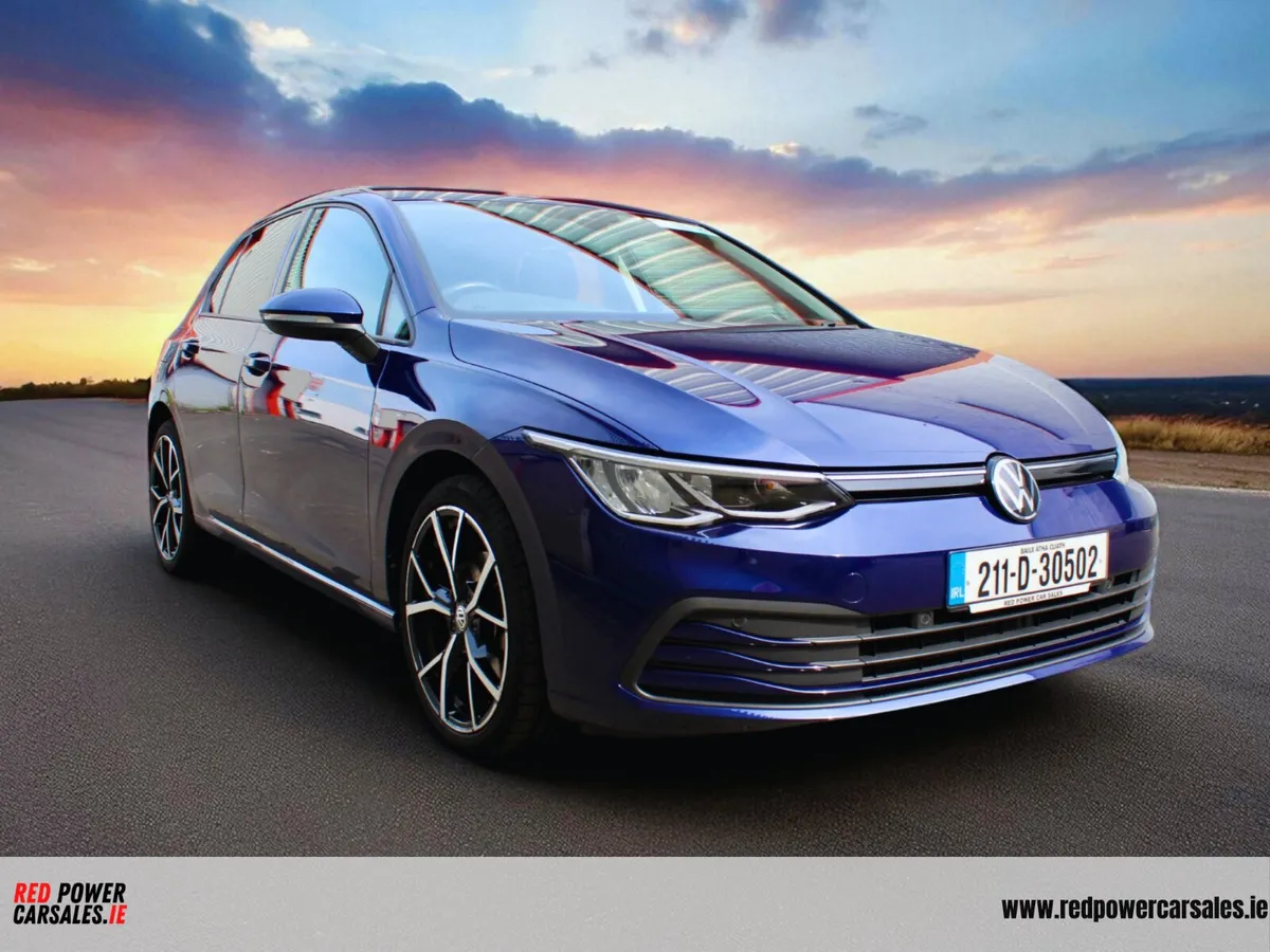Volkswagen Golf 1.0 eTSI 110hp//LOW kms// - Image 1