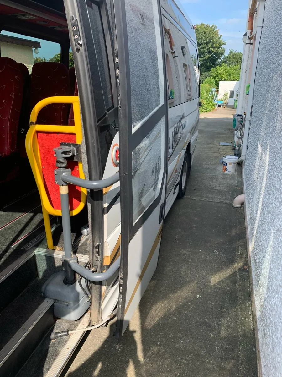 2008 Mercedes sprinter - Image 4