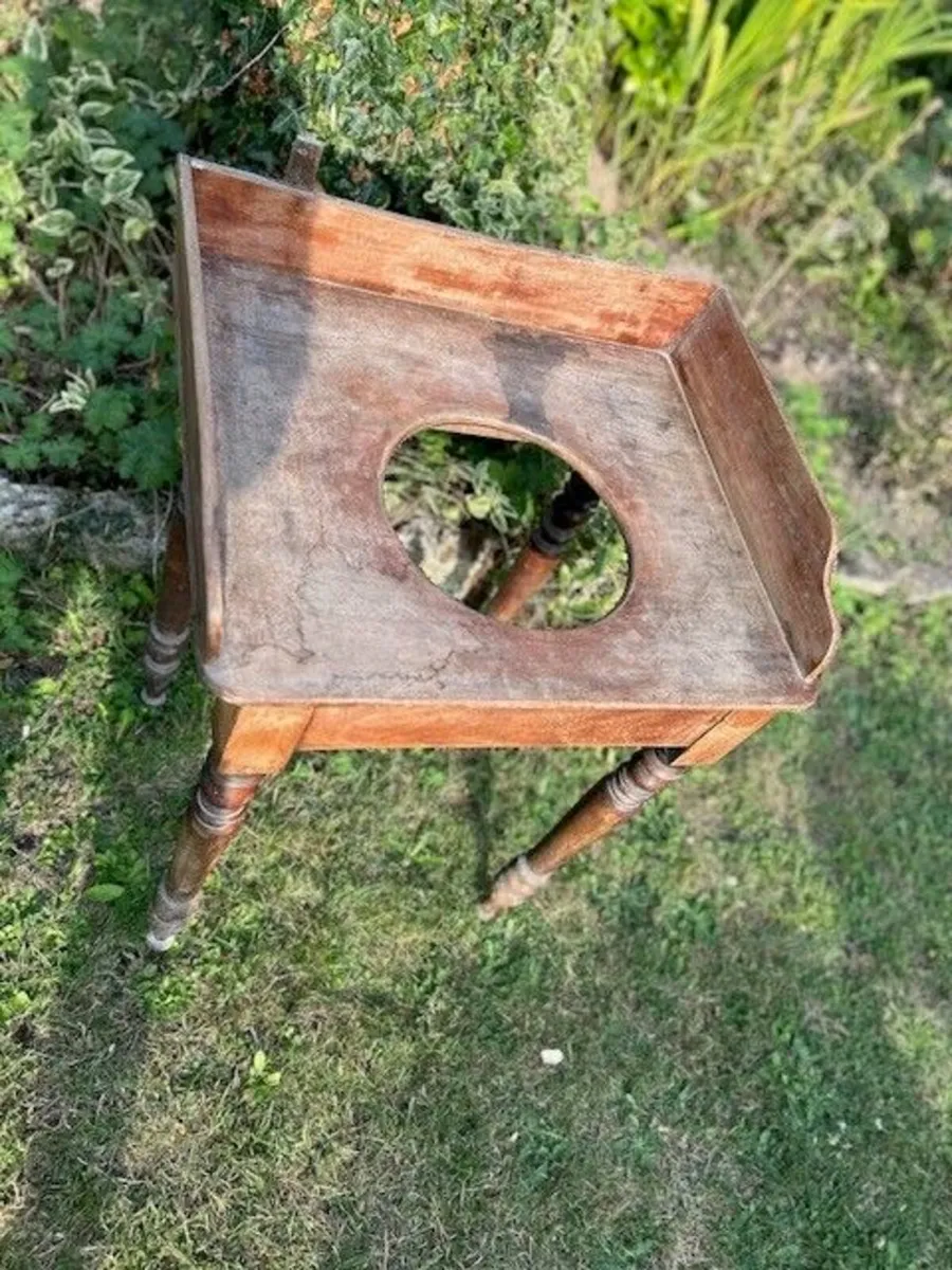 Medium wash stand - Image 2