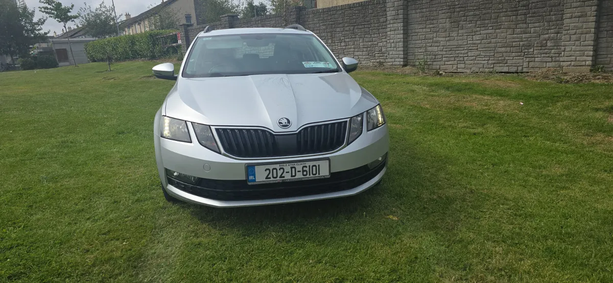 Skoda Octavia 2020 nct &tax estate  2.0 diesel - Image 2