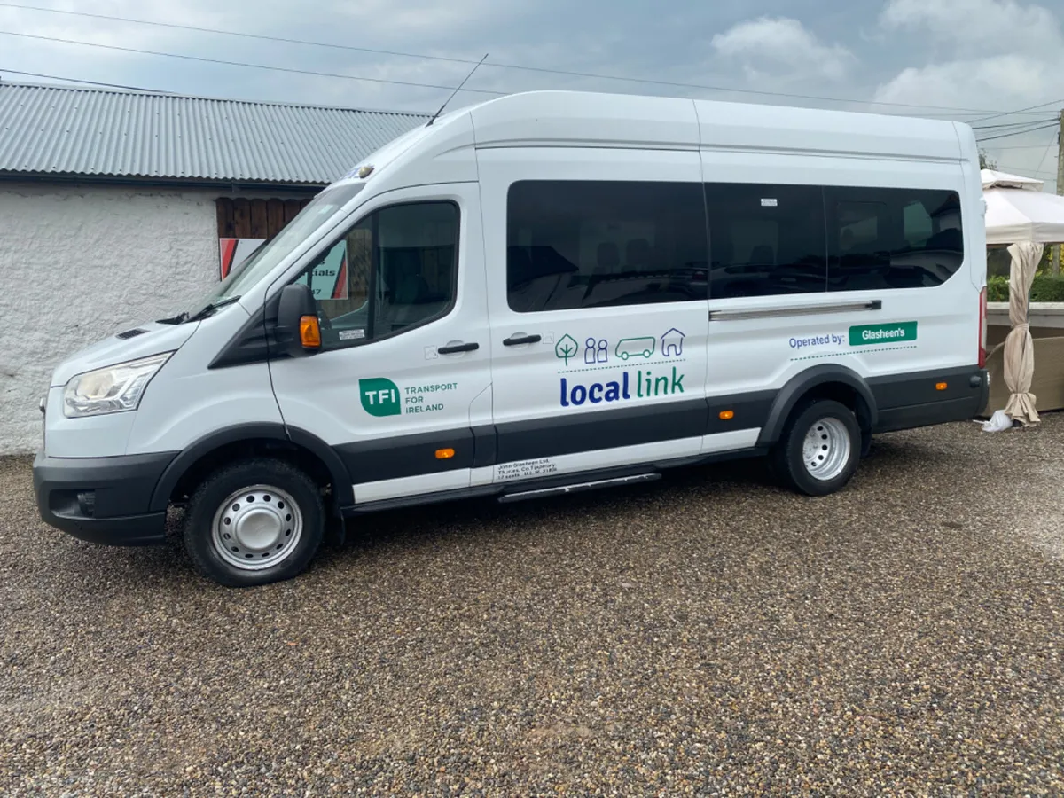Ford Transit 17 Seat - Image 1