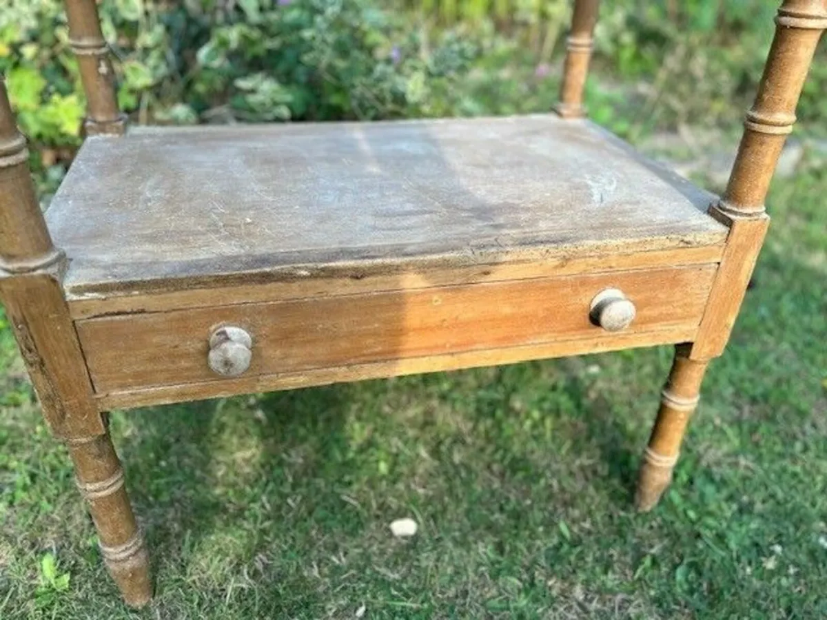 Large wash stand - Image 2