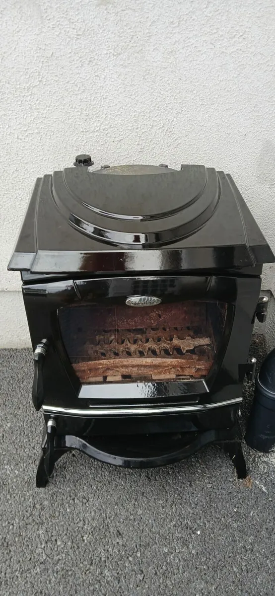Stove - Image 1