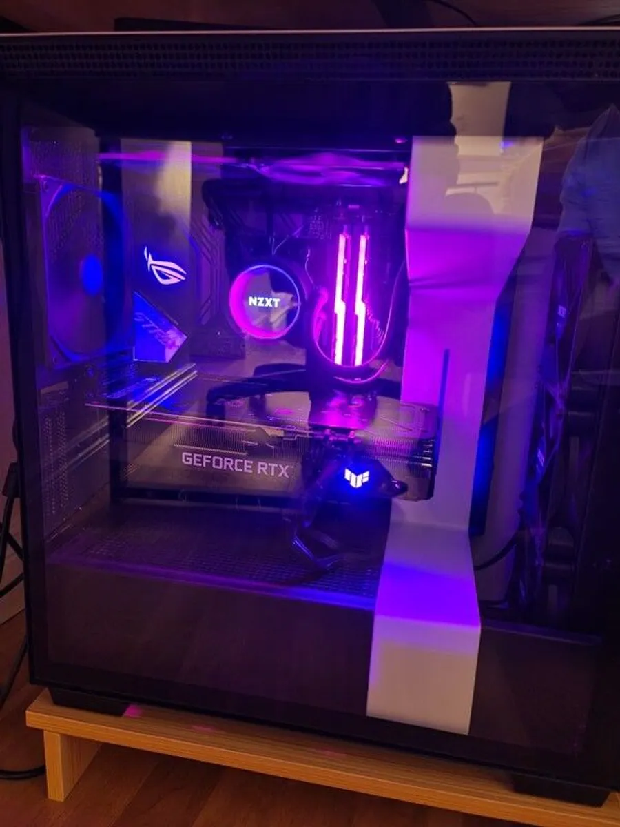 Custom Gaming Pc Ryzen 5 3700x Rtx 3070 Ti 32gb Ram 1tb Nvme - Image 3