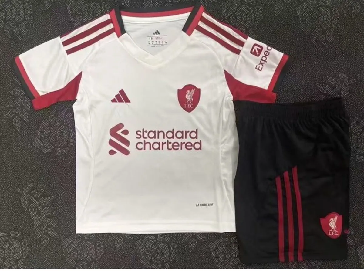 Liverpool new season 2025/26 kids and adults - Image 1