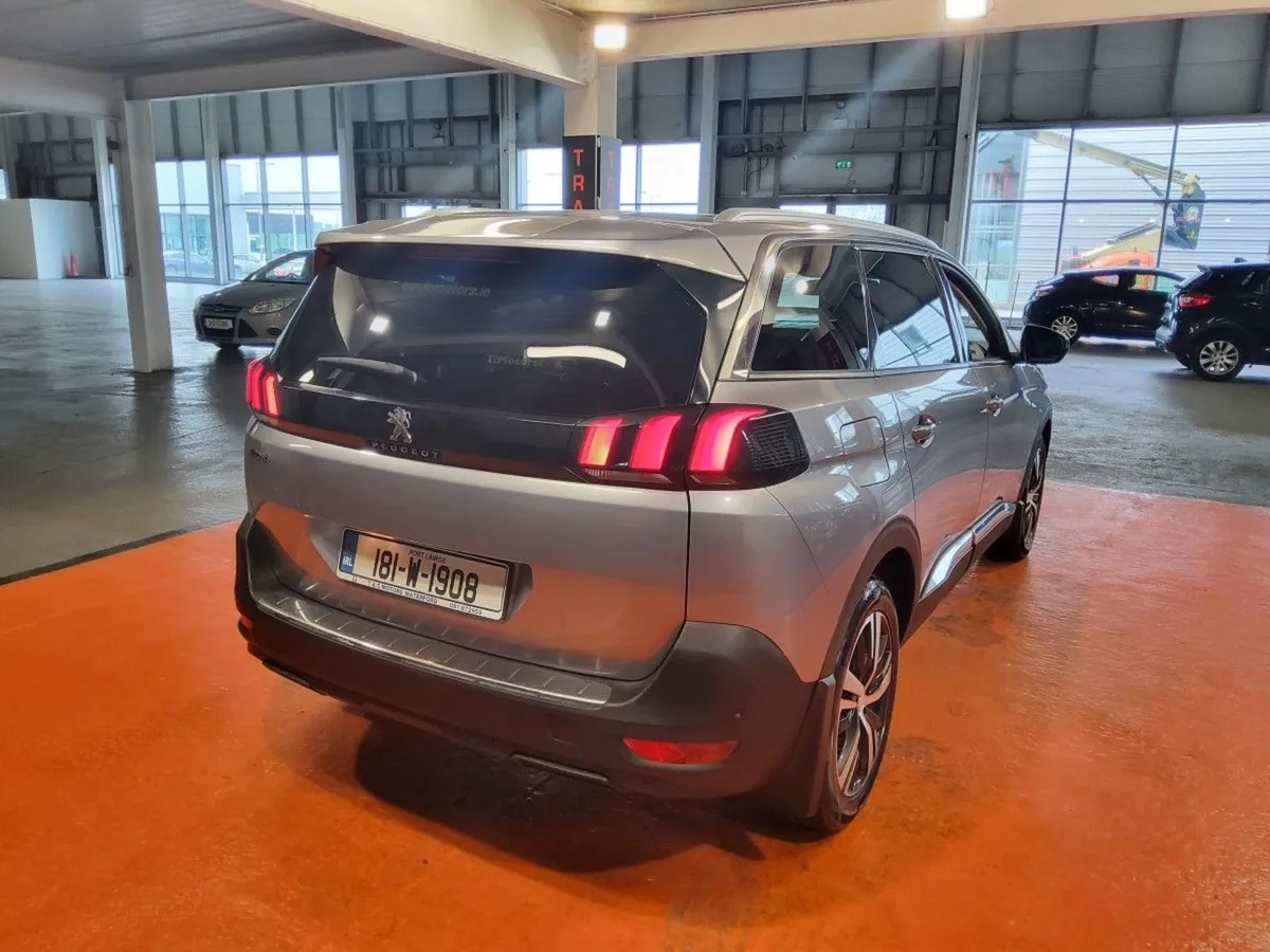 Peugeot 5008 1.6 Bluehdi 120bhp S S Allure - Image 3