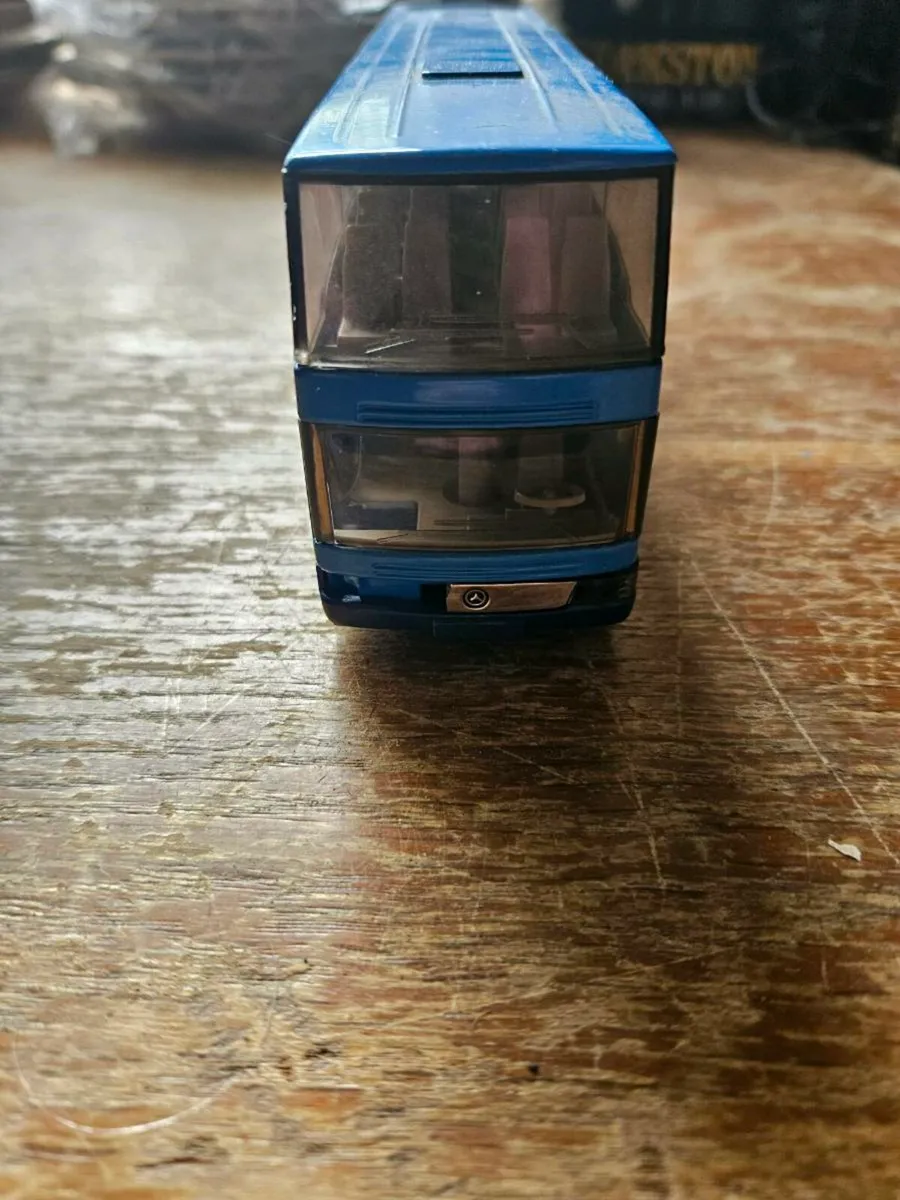 Corgi Siku Bus - Image 3