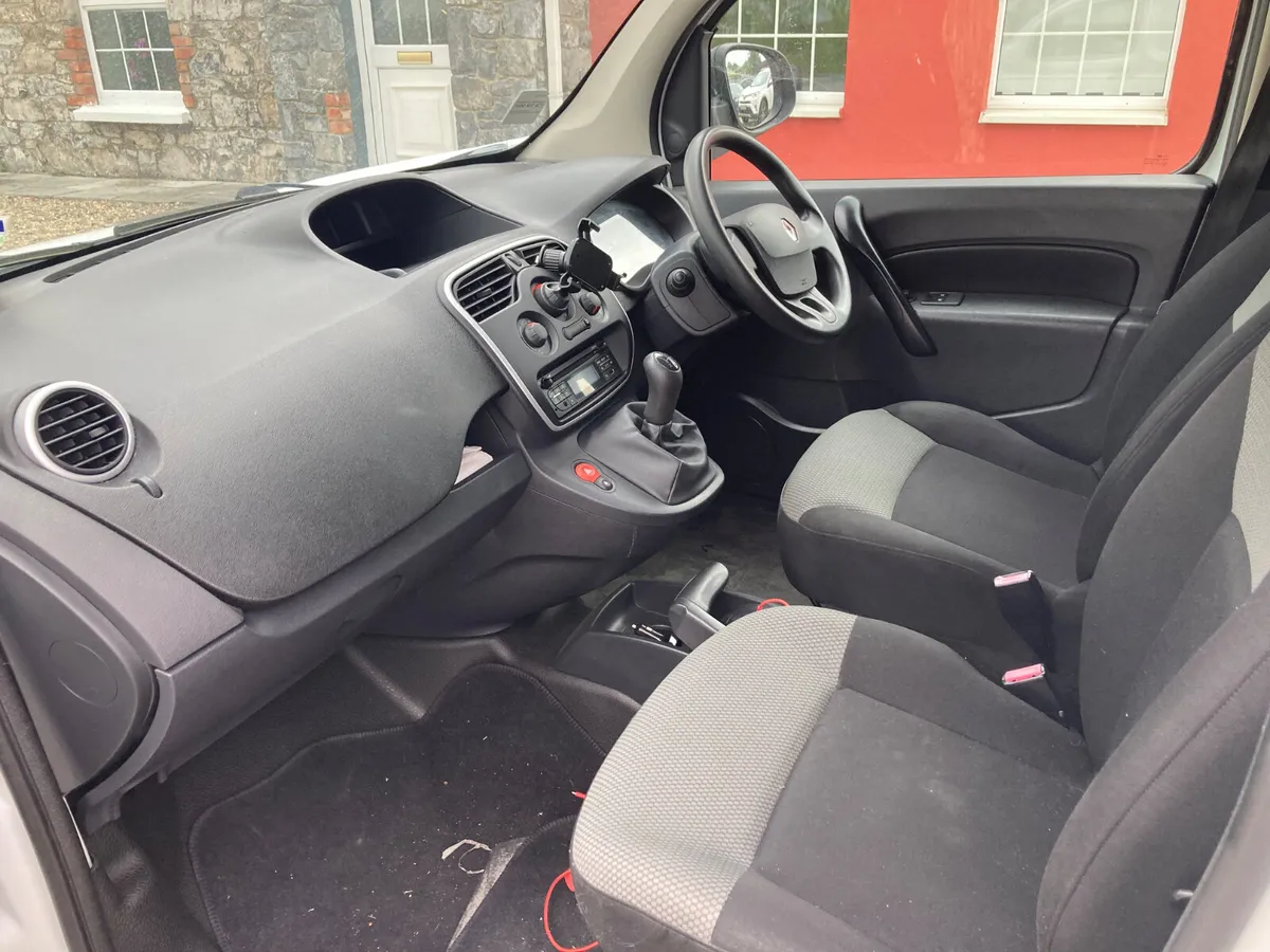 Renault Kangoo 2017 Diesel Van only 60km - Image 3