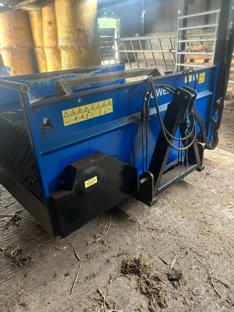 Gowel bale unroller - Image 1