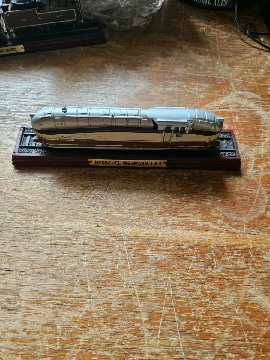 Hornby Atlas Static Display Engine - Image 1