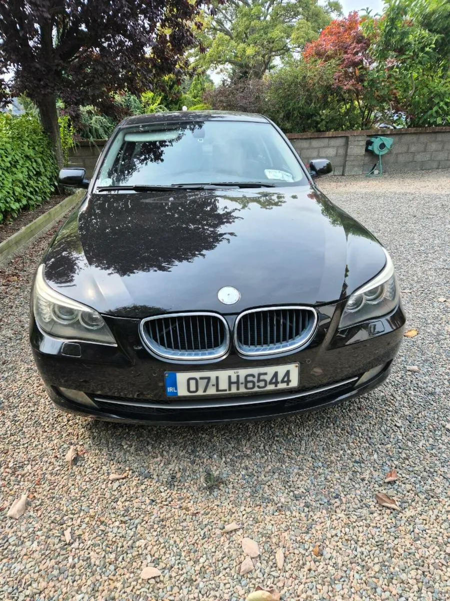 B M W 520 Dsl - Image 1