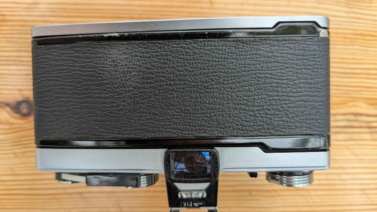 Olympus OM-1 camera - Image 3