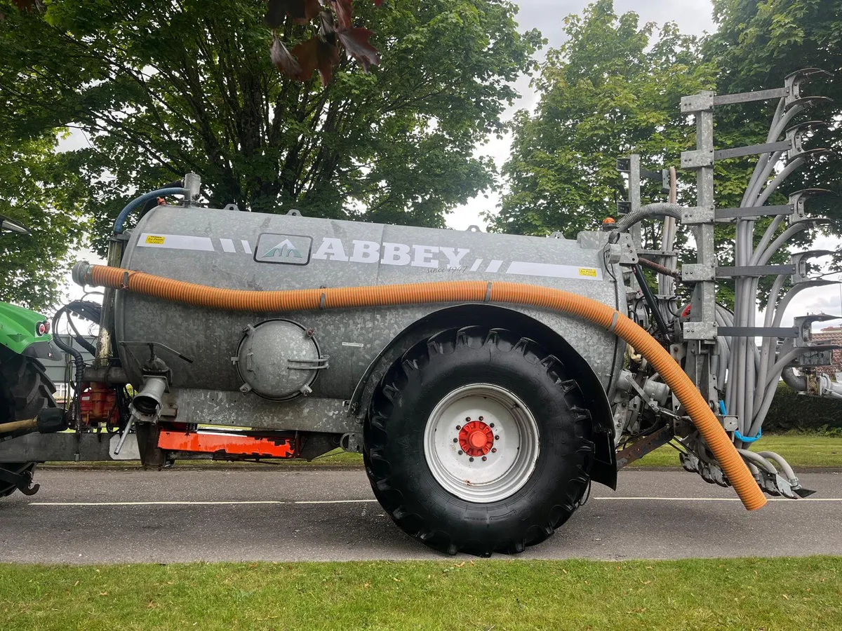 Abbey 2500R slurry tank - Image 1