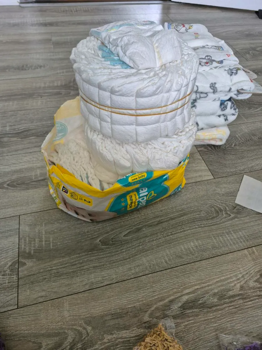 nappies Pampers - Image 1