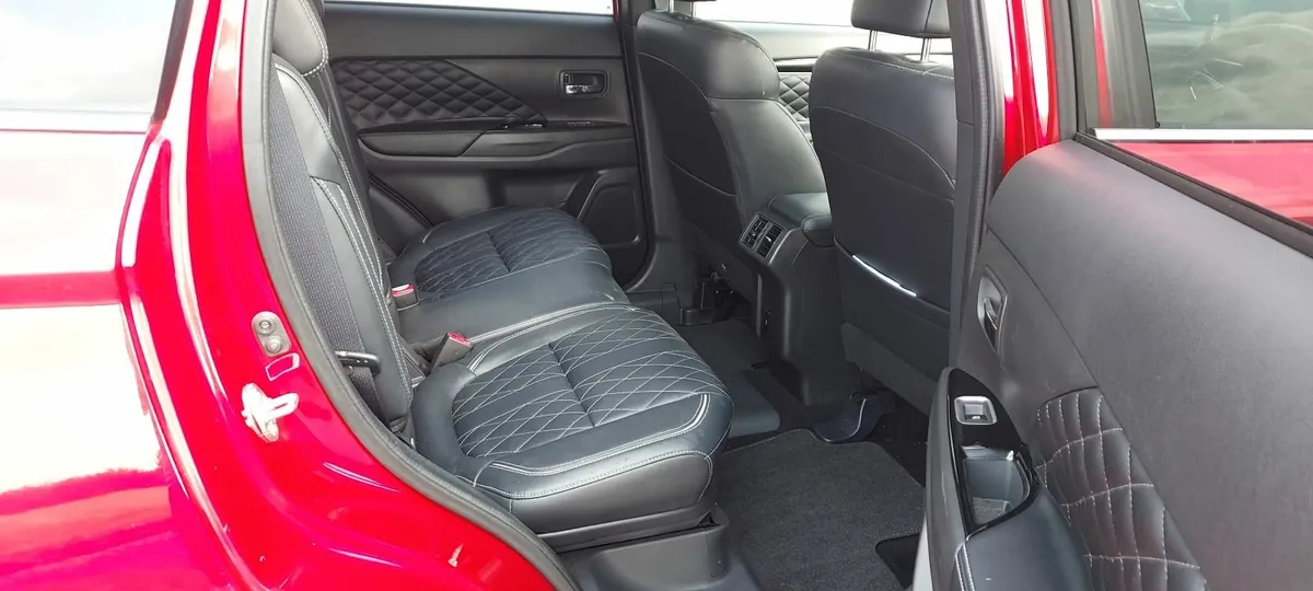 Mitsubishi Outlander 2020 - Image 4
