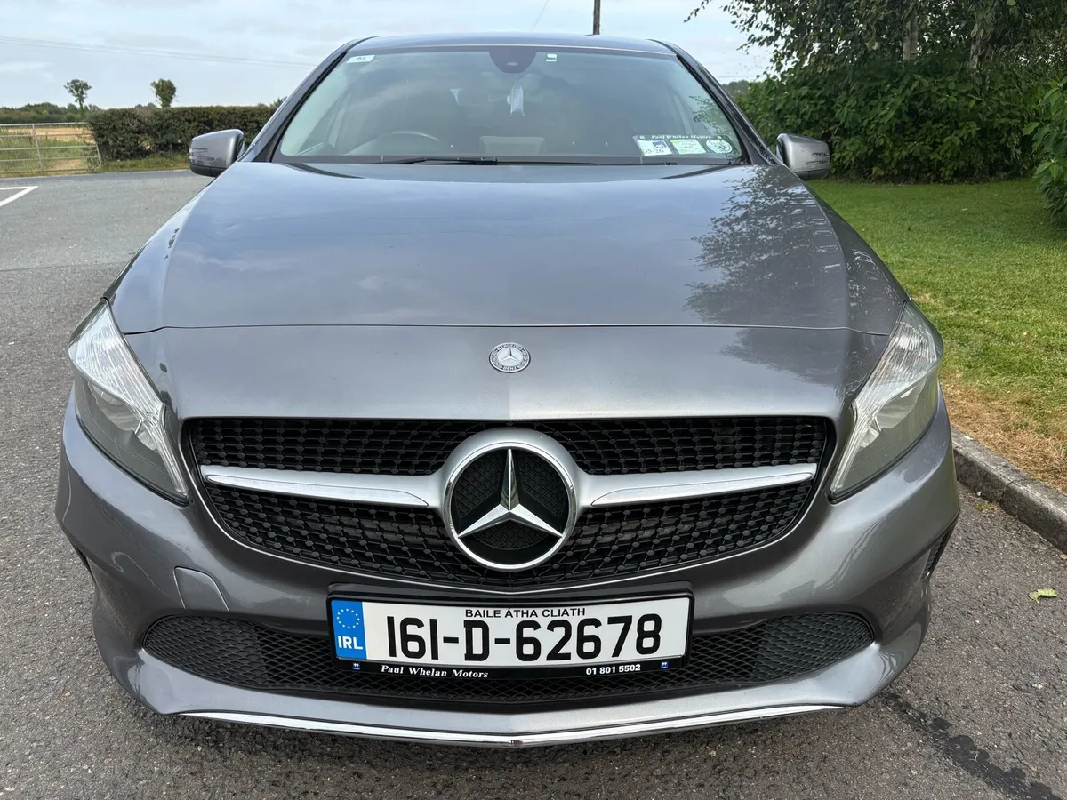 MERCEDES A180 DIESEL MANUAL - Image 2