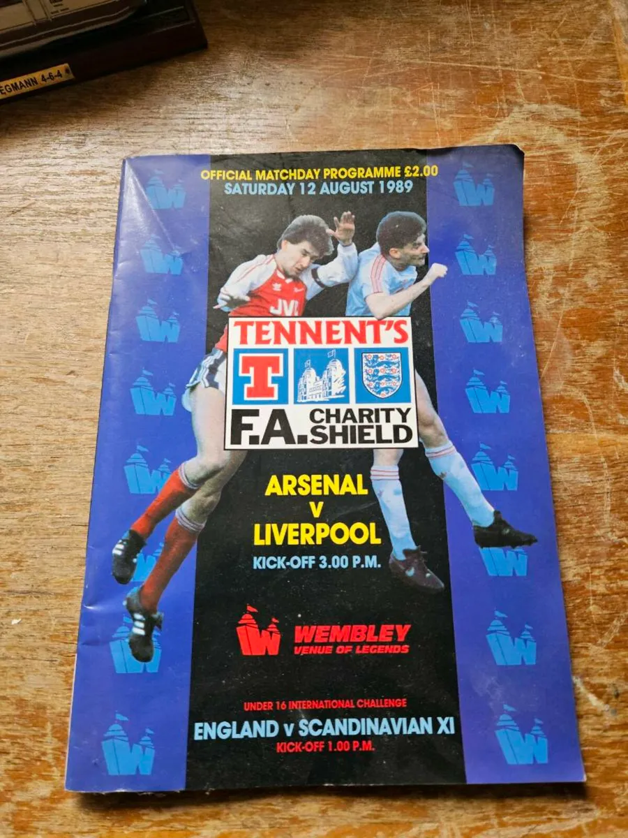 Arsenal vintage Liverpool Football Programme 1989 - Image 1
