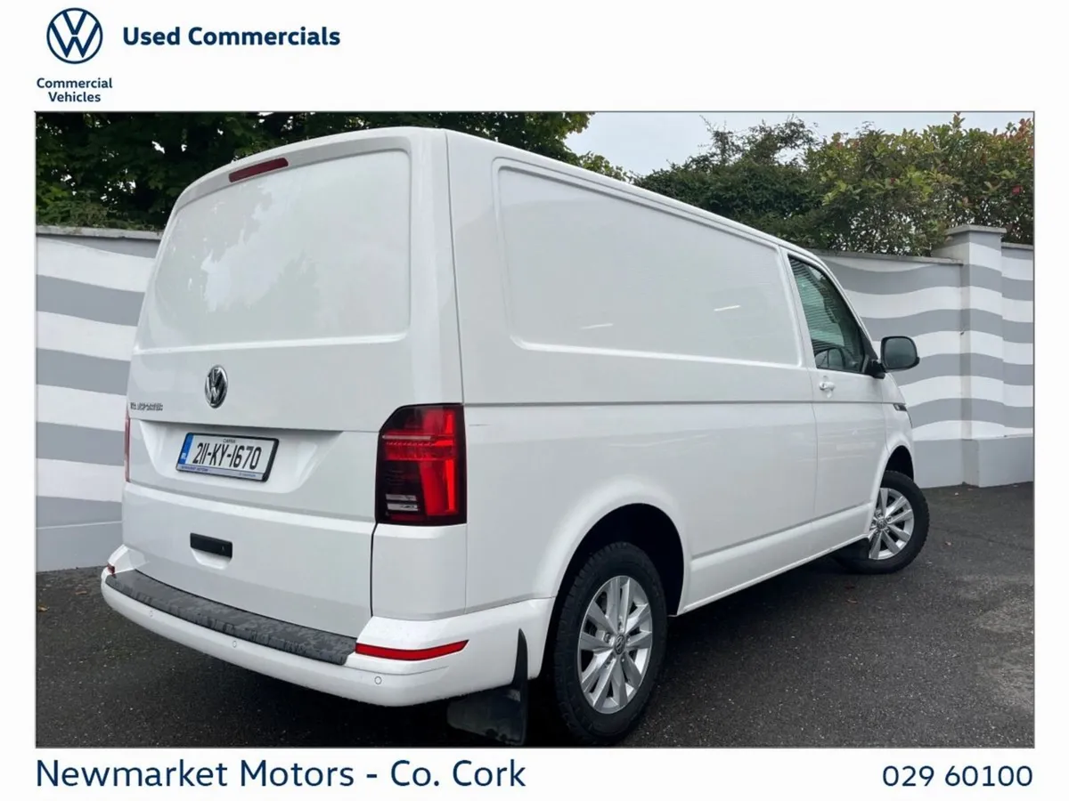 Volkswagen Transporter Short Wheel Base Highline - Image 3