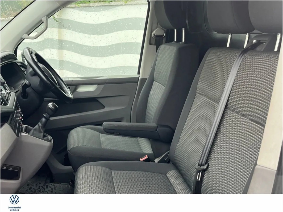 Volkswagen Transporter Short Wheel Base Highline - Image 4