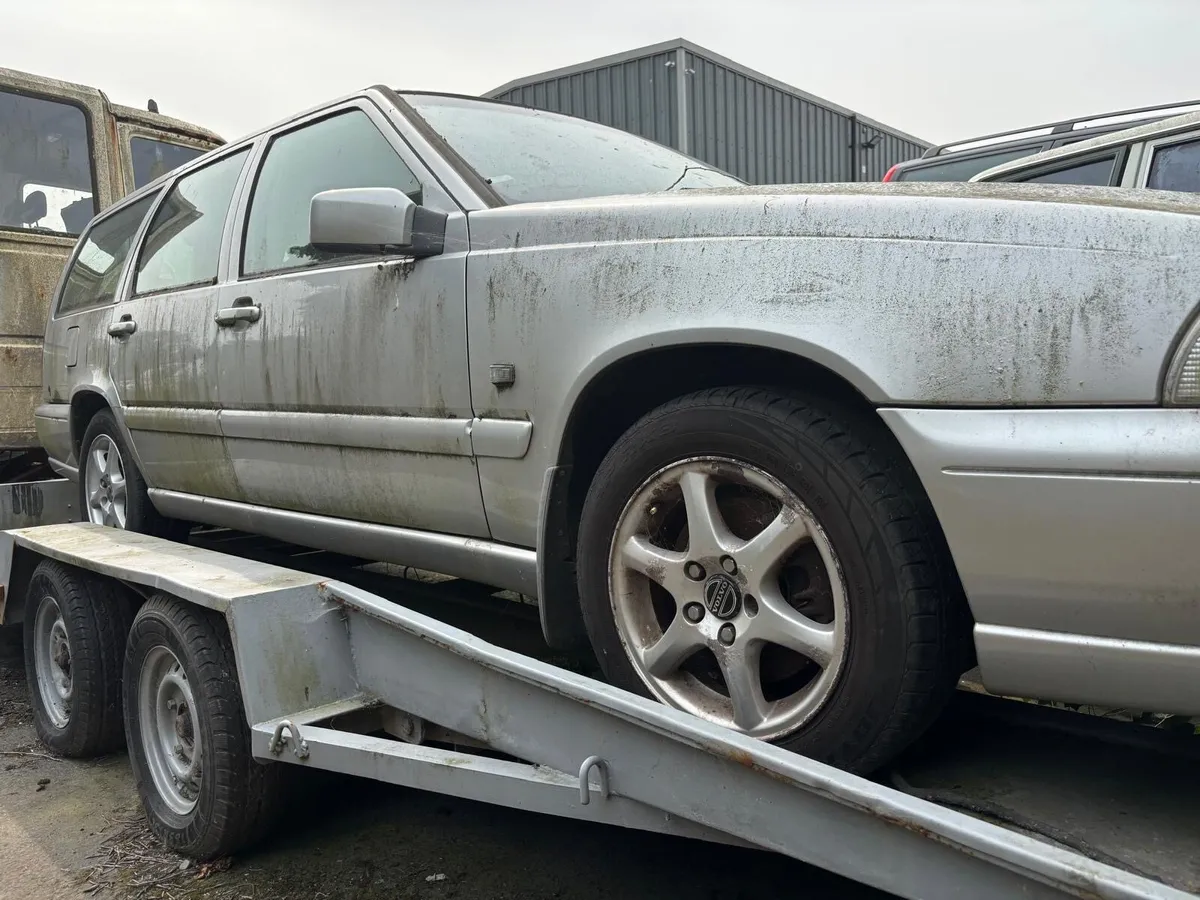 Volvo v70 se 2.5 5 cylinder - Image 2