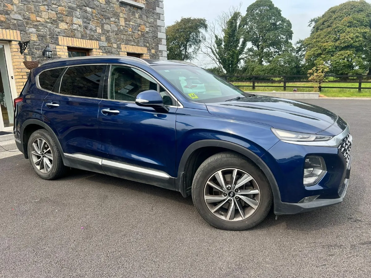 Hyundai Santa Fe 2018 - Image 4