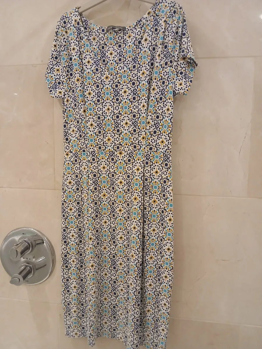 Laura ashley summer dress size 8/10 - Image 4