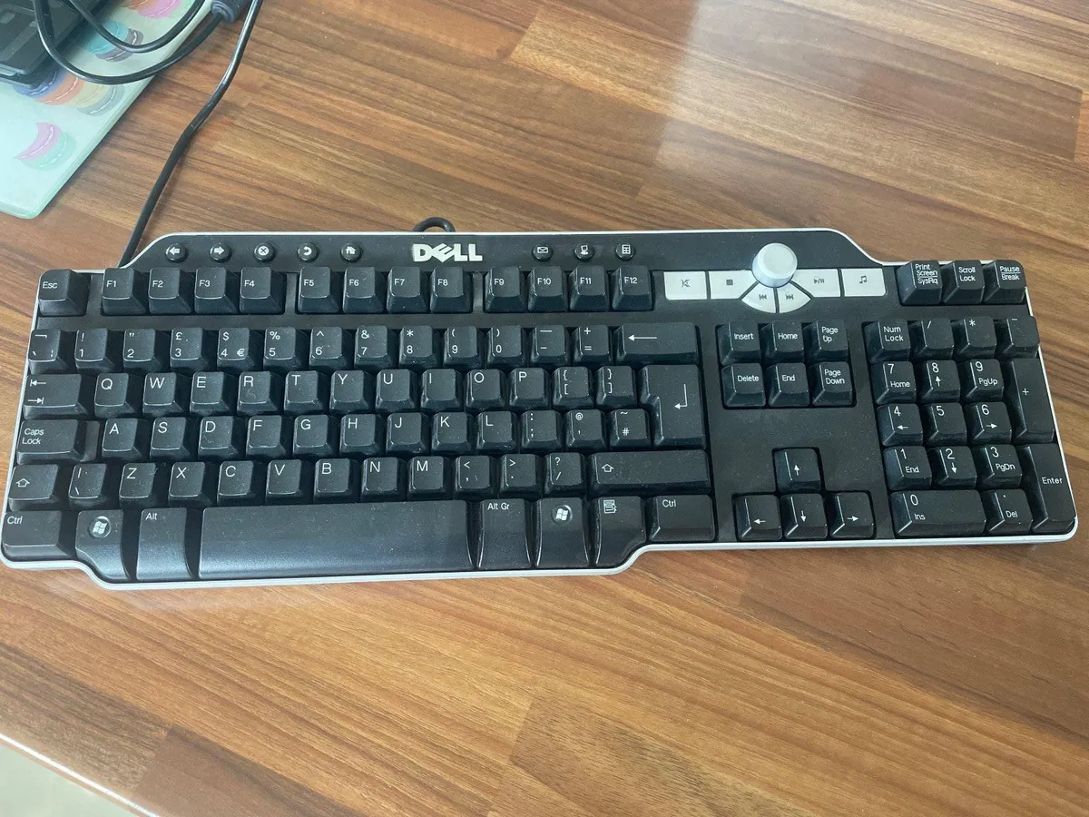 Printer and keyboard - Image 3