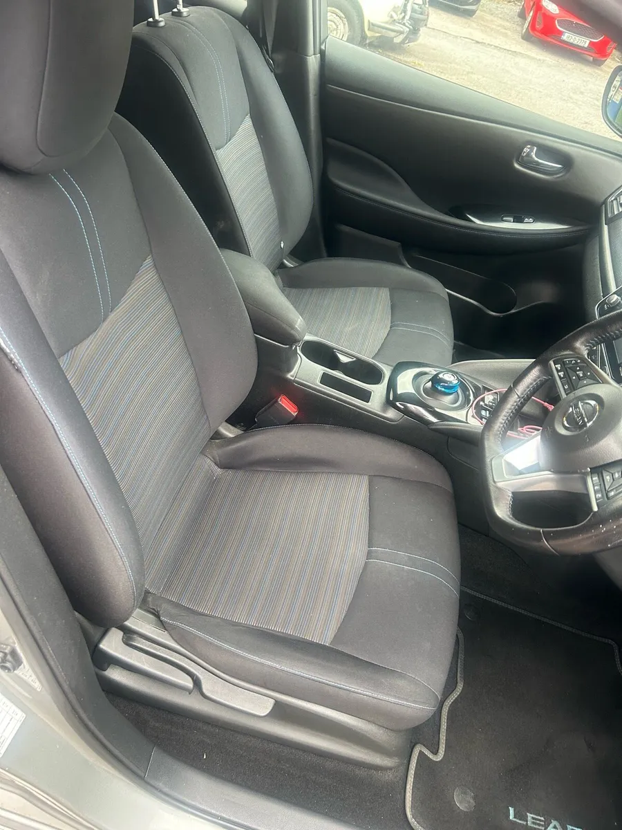 Nissan Leaf 40kw - Image 4