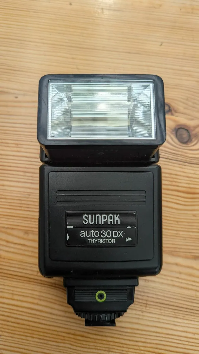 Flash gun - Image 1