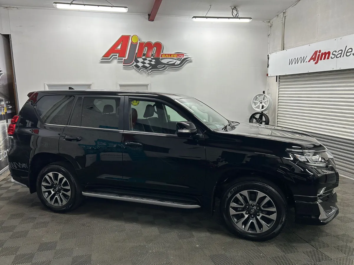 TOYOTA LAND CRUISER PRADO 2.8 D4D TZG 2023 - Image 3