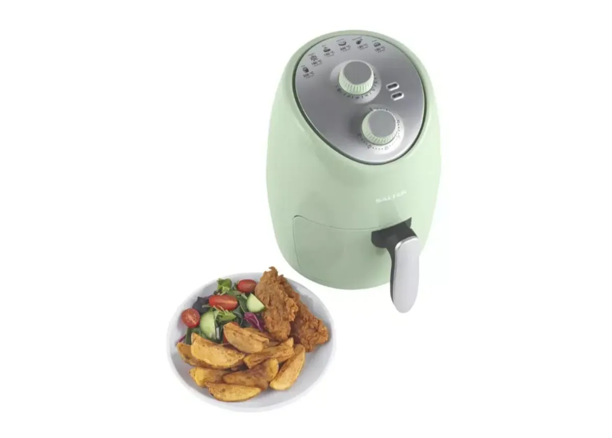 Salter 2L Compact Air Fryer with hot air circulati - Image 3