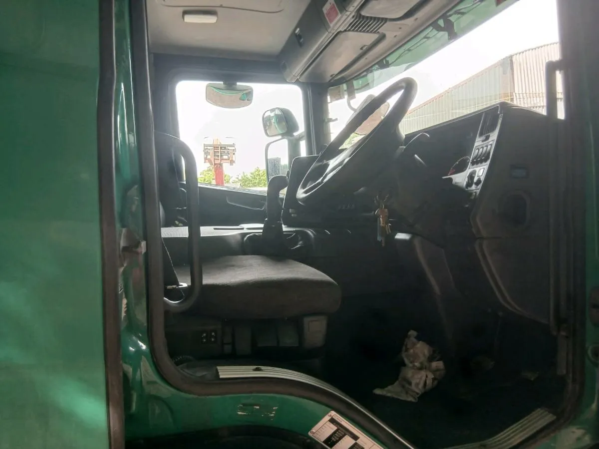 Scania cattle truck - Image 3