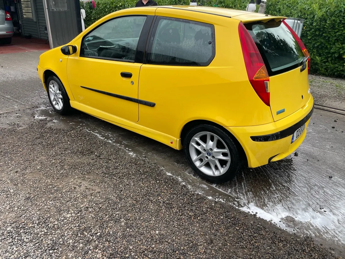 Fiat Punto Sporting - Image 2
