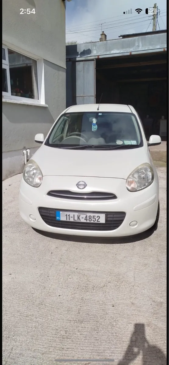 Nissan March 2011 AUTOMATIC - Image 1