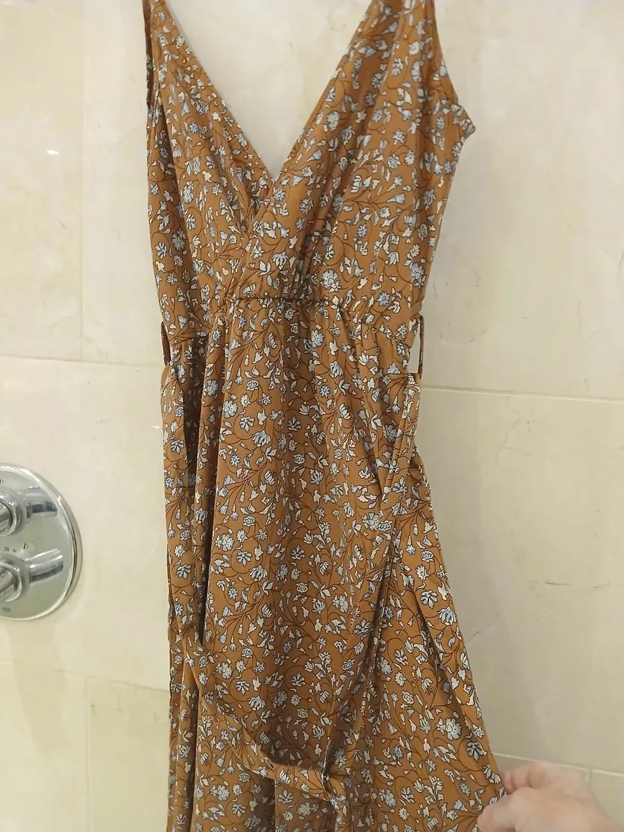 Summer  maxi dress brown with blue floral print. - Image 2