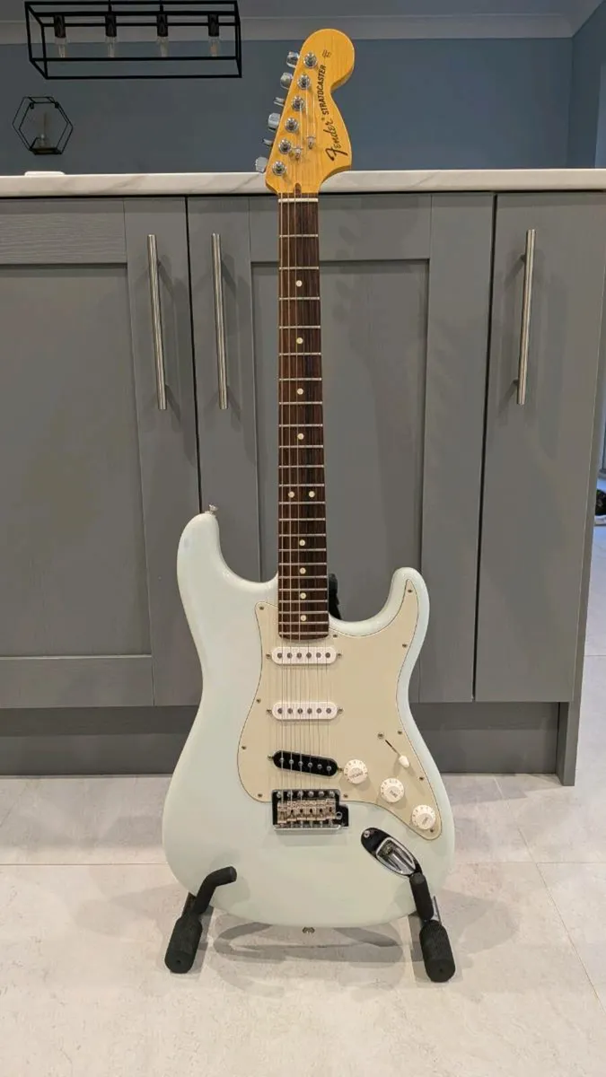 2016 American Special Strat - Image 1